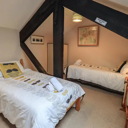 Peak View Apartment